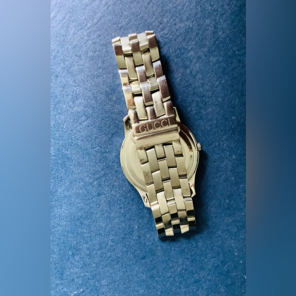 Modern GUCCI black dial ROMAN hours watch 🖤🤍🖤🤍🖤 - Picture 9 of 14